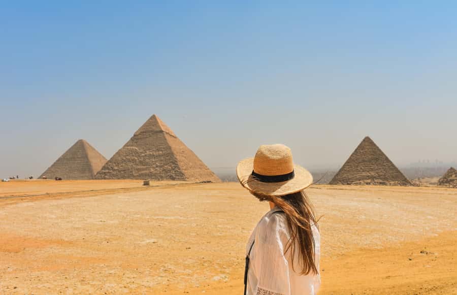 Hurghada: Cairo Pyramids, Sphinx, Museum & Bazaar Day Tour - Is $87 a fair price?