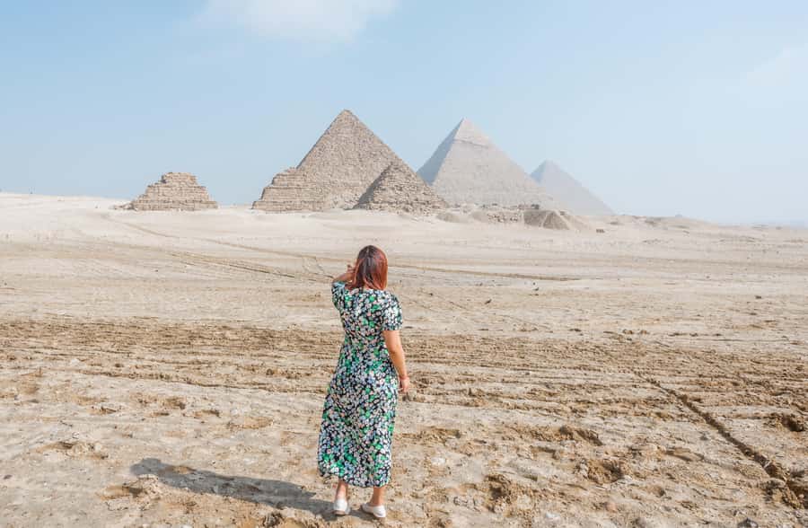 Hurghada Day Trip to Giza Pyramids, Sphinx, Museum and lunch - The Egyptian Museum: old collection or new building