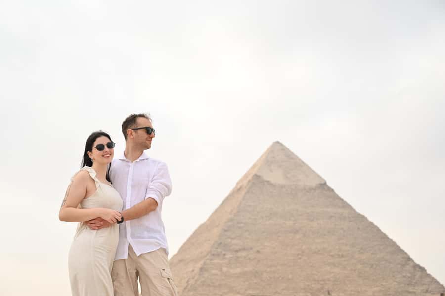 Hurghada Day Trip to Giza Pyramids, Sphinx, Museum and lunch - The overnight pickup and six-hour drive