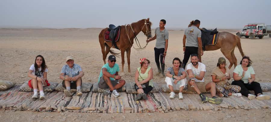 Hurghada: Horse Ride, BBQ Dinner, and Stargazing - Riding into Hurghada’s desert at sunset