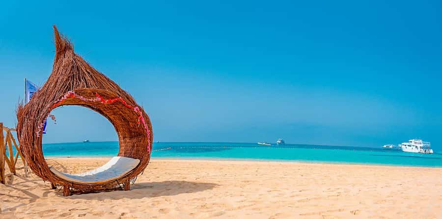 Hurghada: Hula Hula Island Boat Trip with Snorkeling & Lunch - The three-hour speedboat trip is the value play