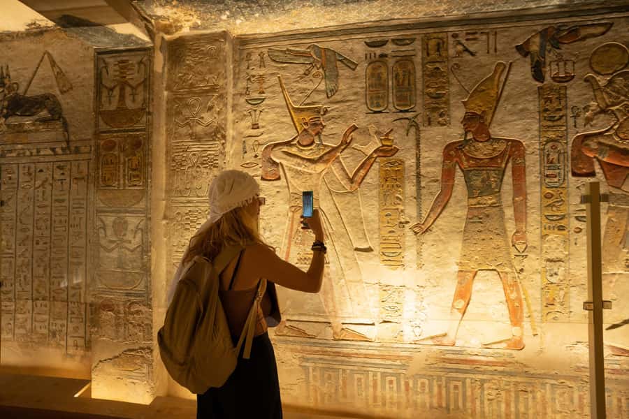 Hurghada: Luxor Tour with Valley of Kings, Karnak & Tut Tomb - Key points to know before booking