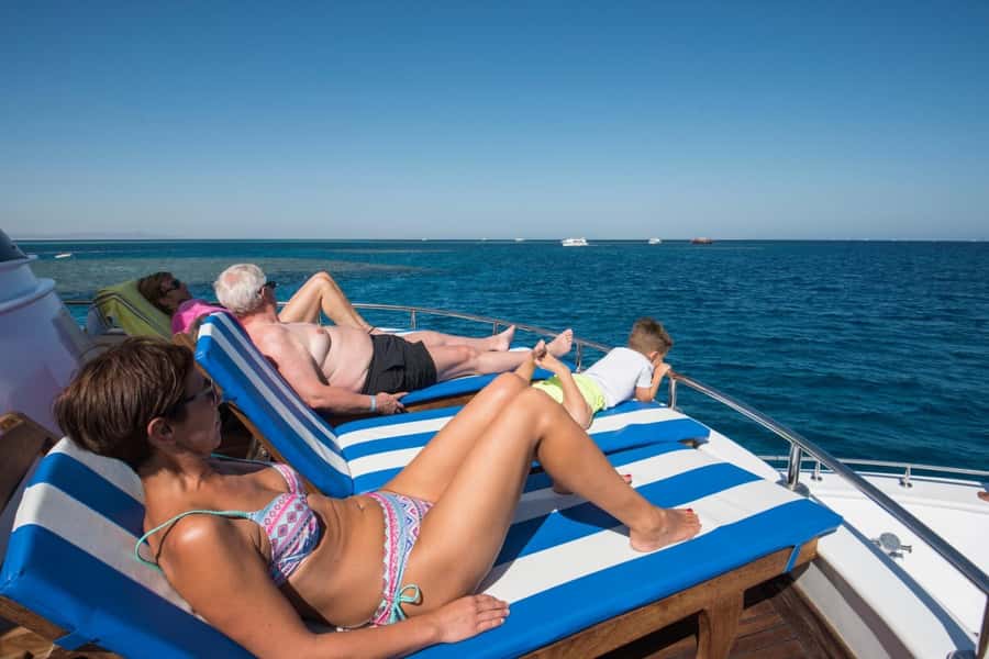 Hurghada: Luxury Orange Bay Cruise with Lunch and Pickup - Key points at a glance
