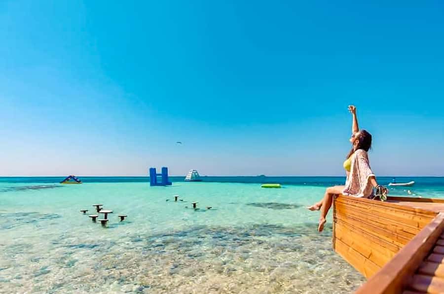 Hurghada: Orange Bay & Magawish Island Speedboat with Lunch - Orange Bay: white sand with a crowd problem