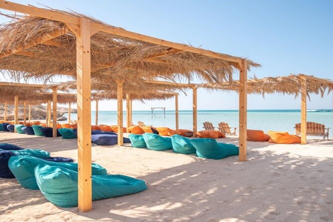 Hurghada: Orange Bay, Snorkeling, Watersports, Lunch & Drinks - Crew service and safety in the water