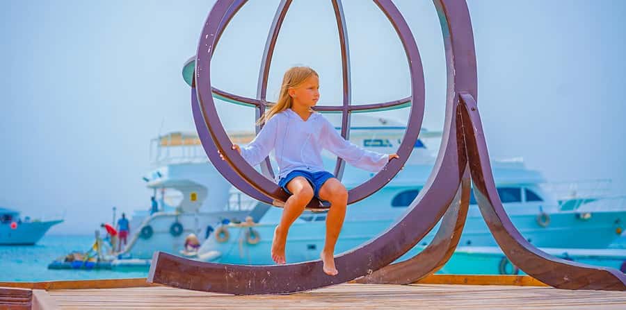 Hurghada: Paradise Island Yacht Cruise, Lunch & Snorkeling - What the yacht cruise is really like