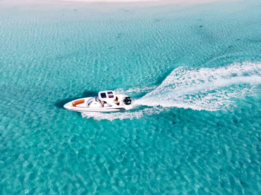 Hurghada: Paradise Speedboat w/ Optional Snorkeling & Lunch - The 20-minute run from Hurghada to Paradise Island
