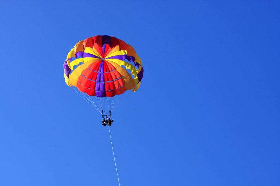 Hurghada: Parasailing Adventure on the Red Sea - Weather, delays, and safety