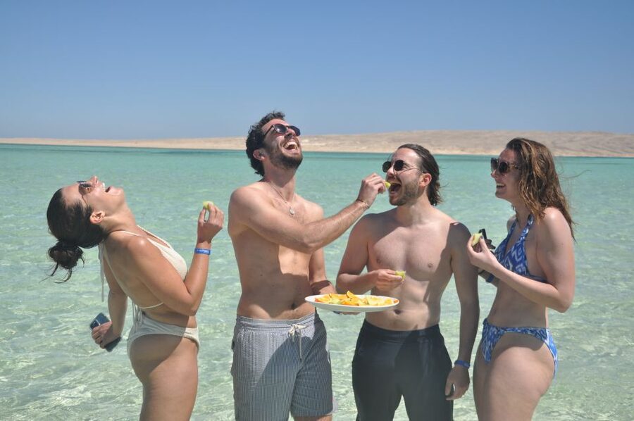 Hurghada: Private Speedboat Adventure with Snacks & Pick-up - What the crew does well, and where to stay realistic