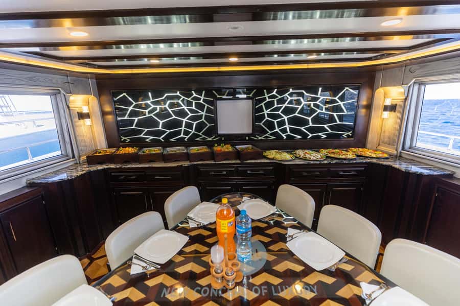 Hurghada: Royal Luxury VIP Cruise to Orange Bay with Lunch - Pickup from five Hurghada-area locations