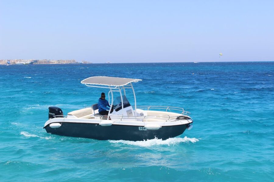 Hurghada: Speedboat Parasailing Adventures & Hotel Pick up - Should you book the Hurghada parasailing trip?