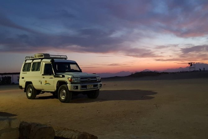 Hurghada: Star Watching Desert Adventure by Jeep with Dinner - Who will enjoy this evening most?