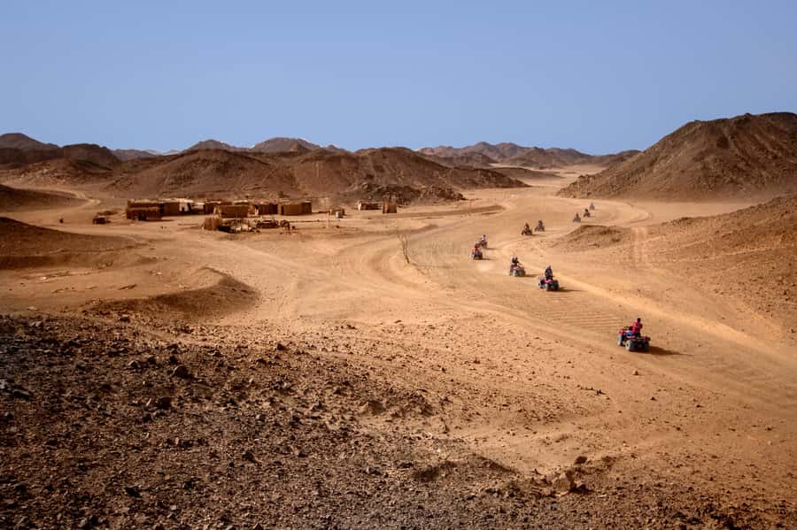Hurghada: Sunset Quad Bike, Camel w/ Opt Stargazing and BBQ - BBQ, Oriental Dinner, and the Evening Show