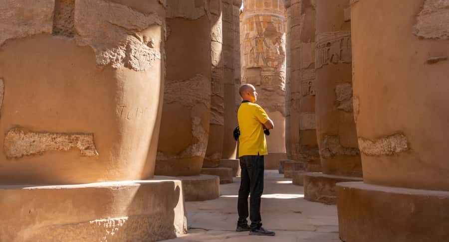 Hurghada: Valley of Kings Hatshepsut & Karnak Luxor Day Trip - Luxor Temple is a photo stop, not a full visit