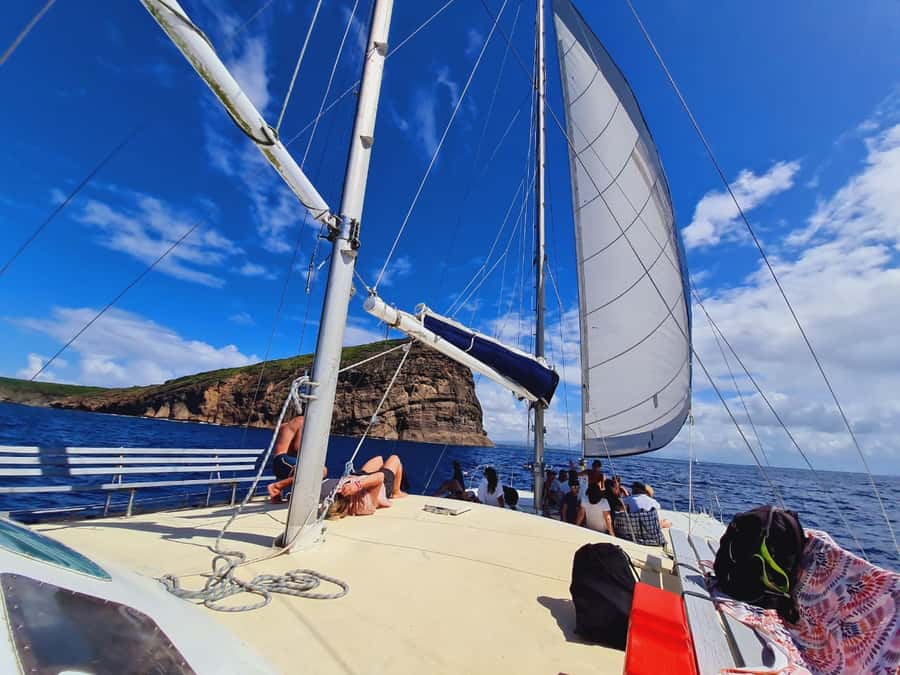 Ilot Gabriel: Catamaran Cruise & BBQ Lunch - The two-hour sail across northern Mauritius