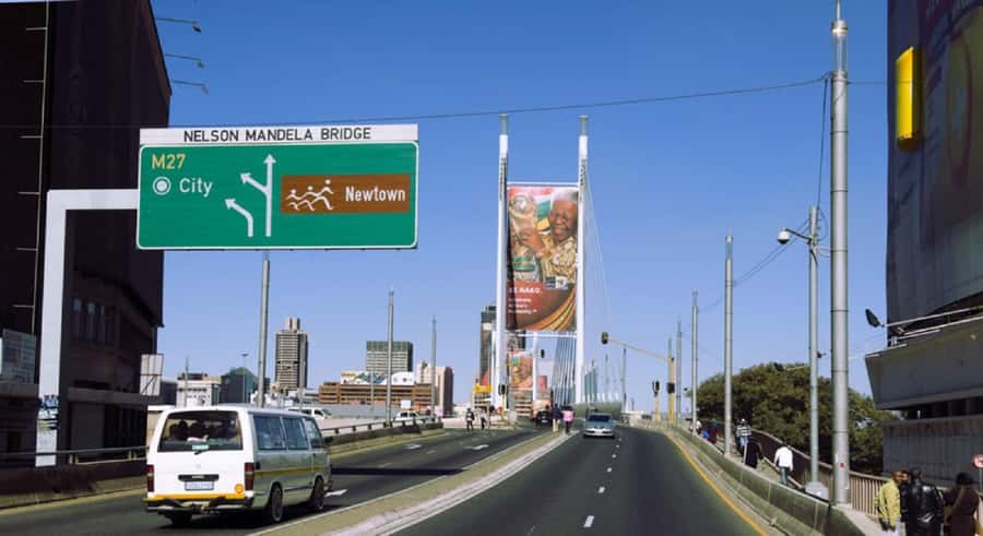 Johannesburg and Soweto: Half-Day Tour - Which guide will shape your day?