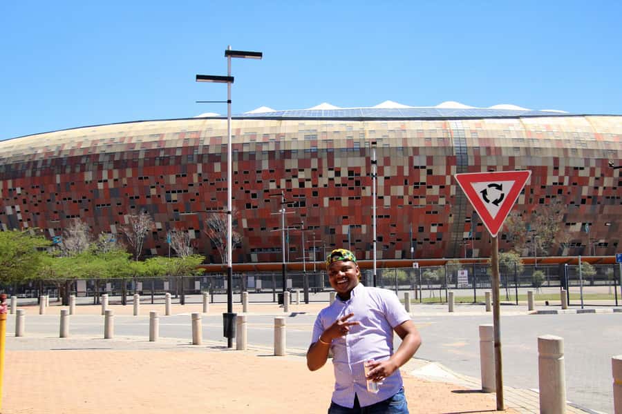 Johannesburg: Soweto Apartheid & Township Tour with Lunch - The Apartheid Museum closes the day