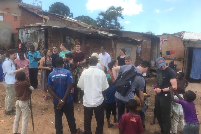Kampala’s Best Experience walking tour - A 20-minute visit to the Shree Sanatan Dharma Mandal Temple