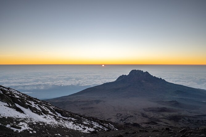 Kilimanjaro climb, Lemosho Route (6-day) - Day six: the night climb to Uhuru Peak