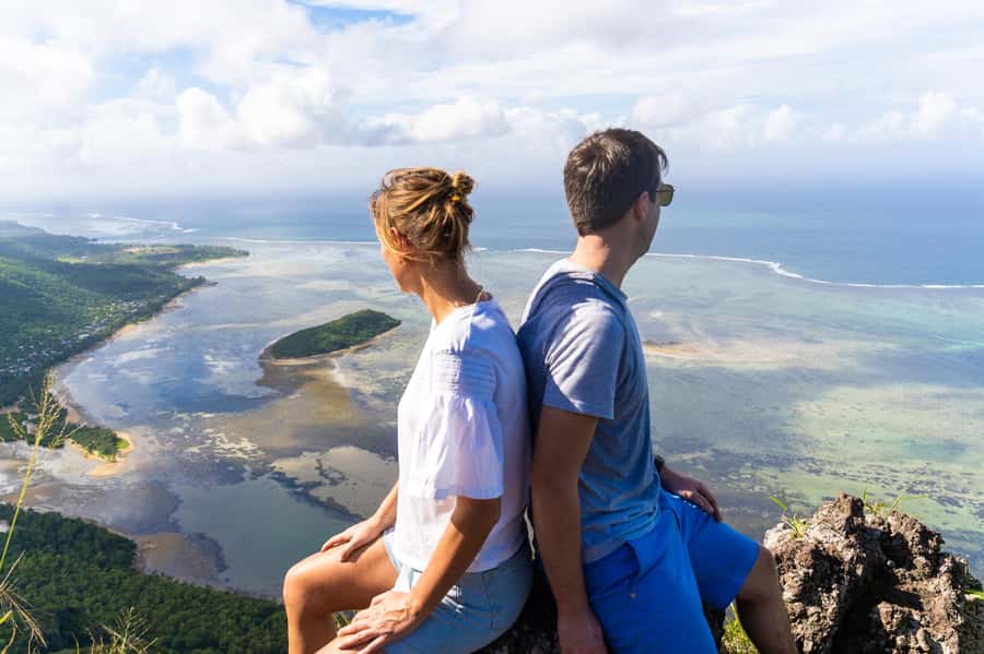 Le Morne Brabant: UNESCO Mountain Hike & Local Guides - The second section: where hiking becomes climbing