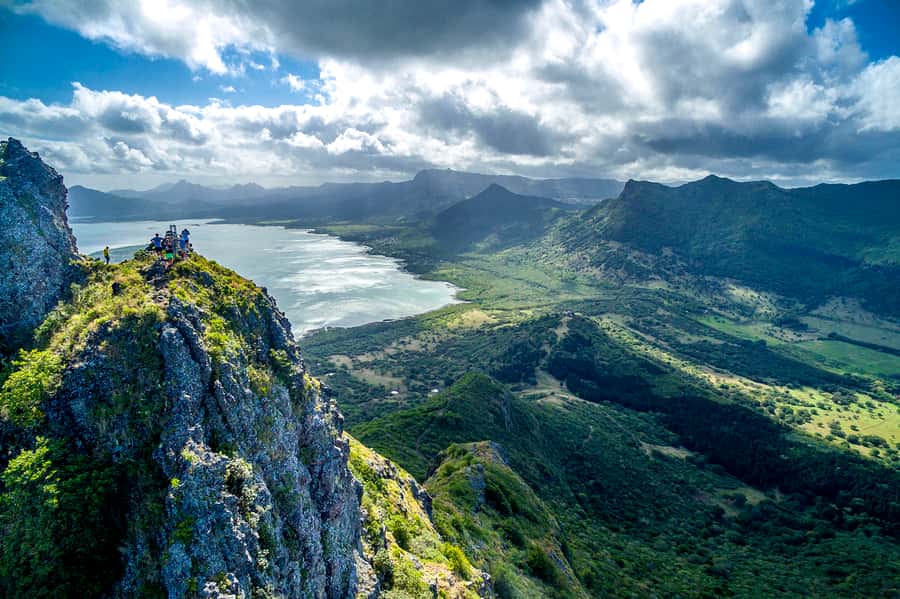 Le Morne Brabant: UNESCO Mountain Hike & Local Guides - Who should book this Le Morne hike?