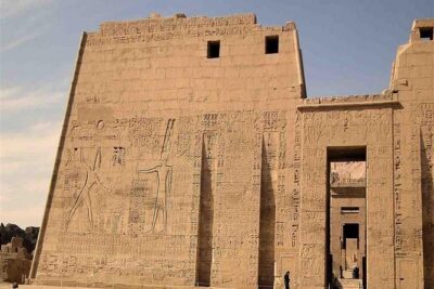 Luxor Day Tour: Valley of Kings & Queens & Hatchepsut Temples