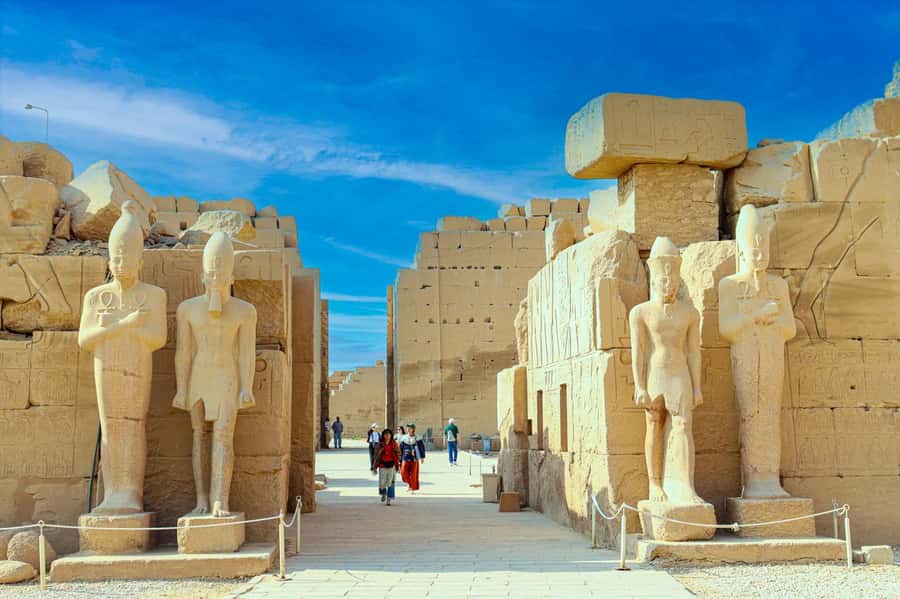 Luxor Day Trip from Hurghada Small Group & Tutankhamun Tomb - Should you book this Luxor day trip?