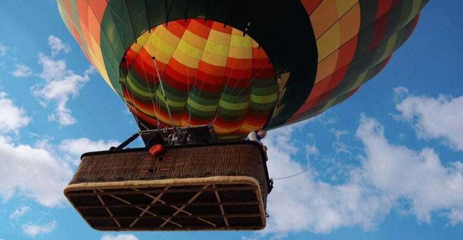Luxor: Deluxe Sunrise Hot Air Balloon - What $64 buys you