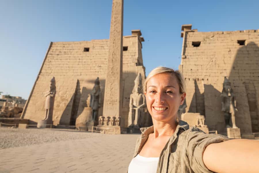 Luxor: Karnak Temple and Luxor Temple Tour with Lunch - Lunch with Egyptian flavors