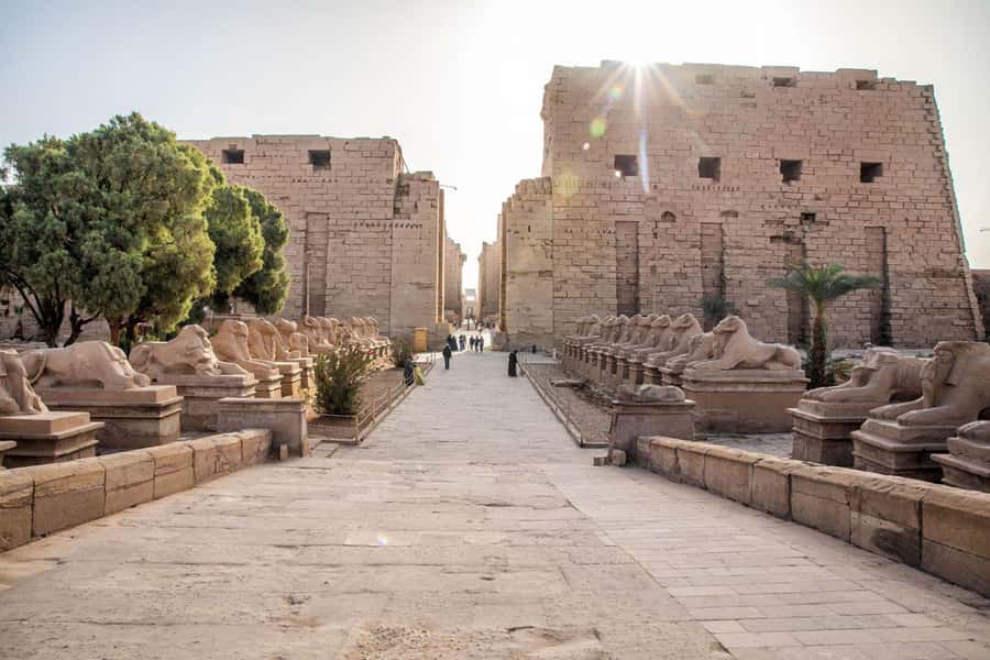 Luxor: Private Full-Day Luxor Highlights Tour with Pickup - Is $105 a fair price?