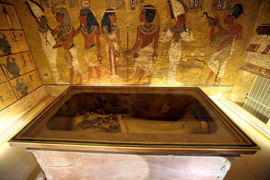Luxor: West & East Banks & Tut's Tomb Private Full-Day Tour - Valley of the Kings: the day’s strongest opening