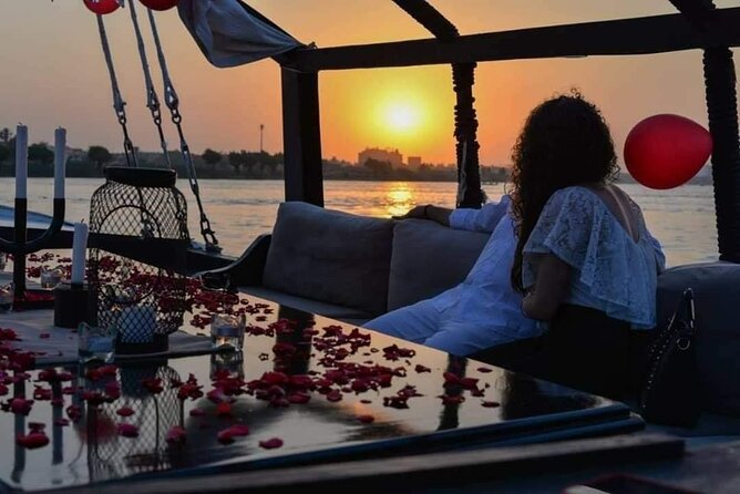 Luxury Felucca on the Nile with Lunch - Choosing breakfast, Egyptian lunch, or dinner