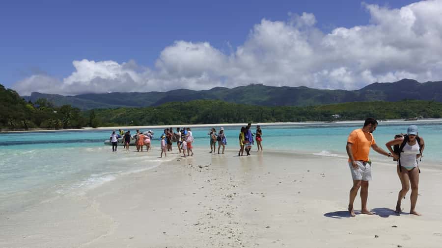 Mahe: St.Anne Marine National Park Reef Safari with Lunch - What to pack and how to avoid common problems