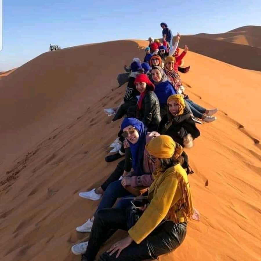 Marrakech: 3-Day Desert Trip to Merzouga with Luxury Camp - Walking into Todra Gorge