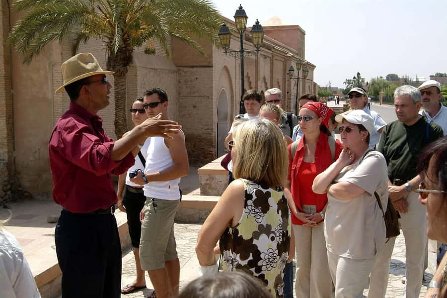 Marrakech: 3-Hour Monuments, Souks & Old Medina Walking Tour - Bahia Palace and the stories behind its walls