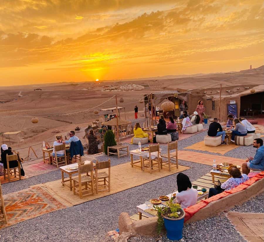 Marrakech: Agafay Desert Dinner Show with Sunset Camel Ride - Key points to know