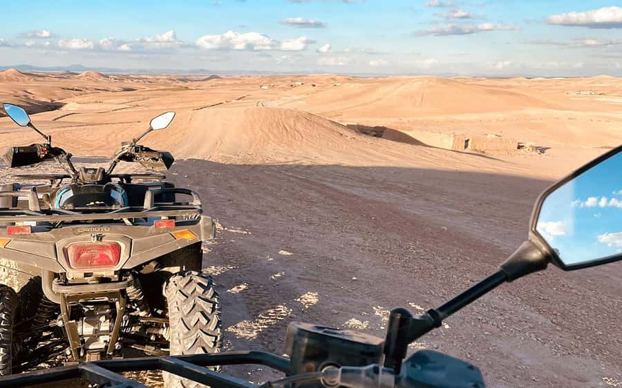 Marrakech: Agafay Desert Quad Bike Tour with Moroccan Tea - Riding the rolling Agafay dunes