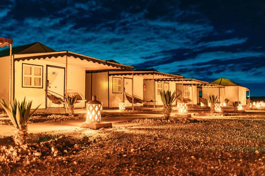 Marrakech: Agafay Desert Retreat, Tent, Dinner, Show & Pool - Who should book this Agafay night?