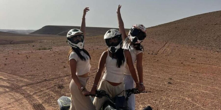 Marrakech: Agafay Desert Tour Quad bike & Dinner fire show - Music, dancing, and the fire performance