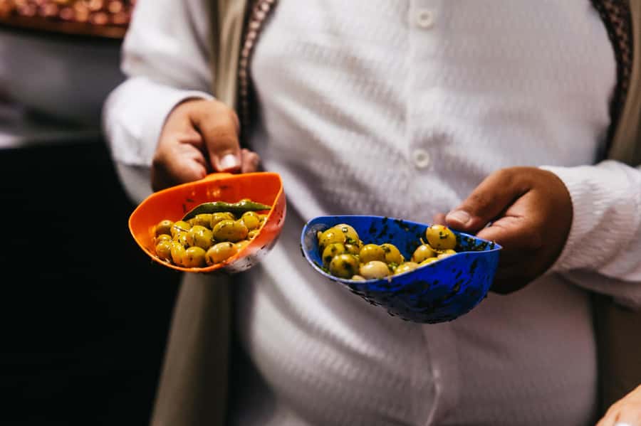 Marrakech: Authentic Moroccan Food Walking Tour & Dinner - What the $52 price buys you