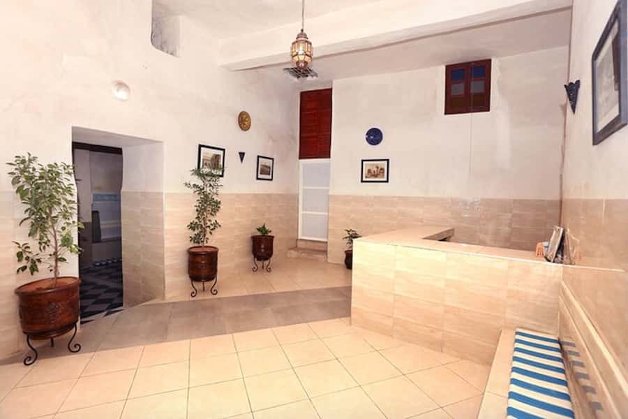 Marrakech: Authentic Moroccan Hammam Experience in Mouassine - A traditional building with basic facilities