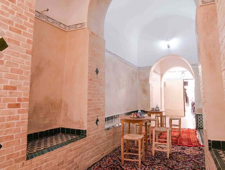 Marrakech: Authentic Moroccan Hammam Experience in Mouassine - Who should book this experience?