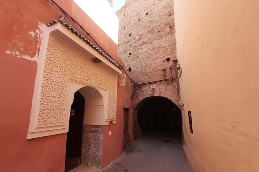 Marrakech: Authentic Moroccan Hammam Experience in Mouassine - How the 35 to 45 minute treatment unfolds