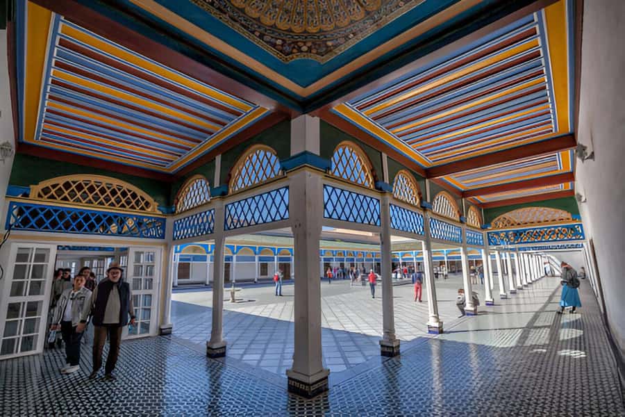 Marrakech: Bahia Palace, Madrasa Bn Yousef, Souk Medina Tour - Through the Medina souks