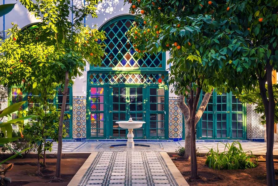Marrakech: Bahia Palace, Saadian Tombs, & Koutoubia Mosque - The Mellah: a brief look at Marrakech’s Jewish Quarter