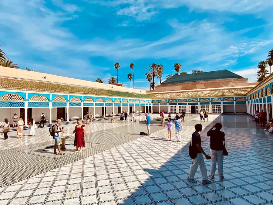 Marrakech: Bahia Palace, Saadian Tombs & Top Highlights Tour - Bahia Palace: the tour’s main architectural stop