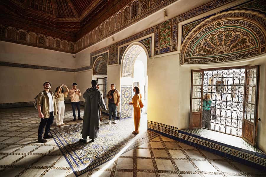 Marrakech: Bahia Palace, Saadian Tombs & Top Highlights Tour - The Mellah and Marrakech’s Jewish past