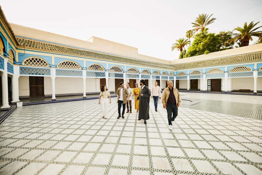 Marrakech: Bahia Palace, Saadian Tombs & Top Highlights Tour - Bab Agnaou and the old city gates