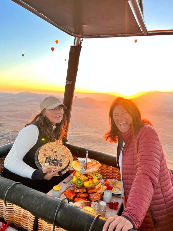 Marrakech: Balloon Flight, Berber Breakfast, and Camel Ride - Should you book this experience?