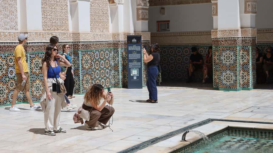 Marrakech: Ben Youssef Medersa, Le Jardin Secret & Souk Tour - Le Jardin Secret, a quiet break inside the medina